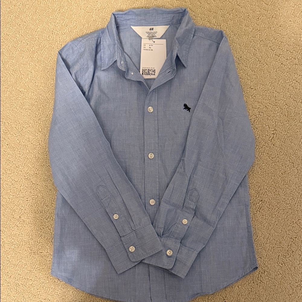 H&M Boys Blue Button-Up Shirt Size 6-7 NWT
